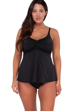 Hot Sunsets Escape Black Seagrass Texture Tori Tankini Top