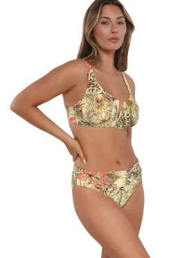 Discount Sunsets Island Spice Vienna V-Wire Top